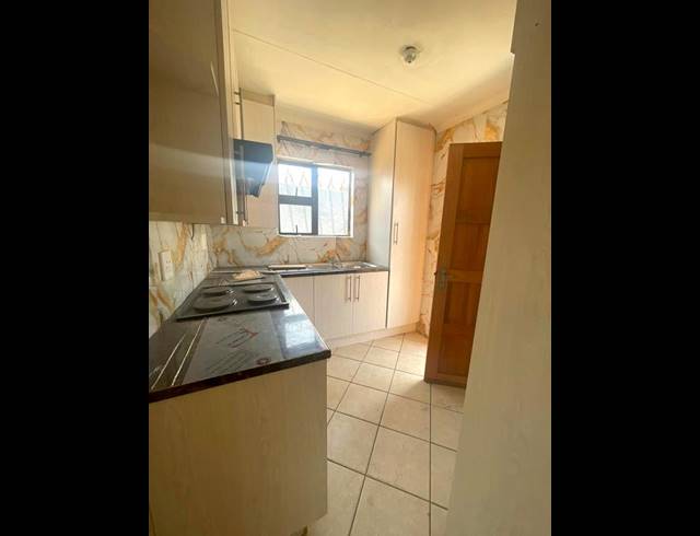 3 BEDROOM HOUSE FOR SALE IN JABULANI